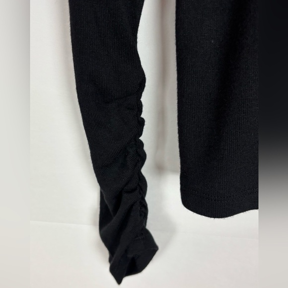 Banana Republic Soft Luxe Turtleneck Shirt Women’s size Large Black - Picture 7 of 12